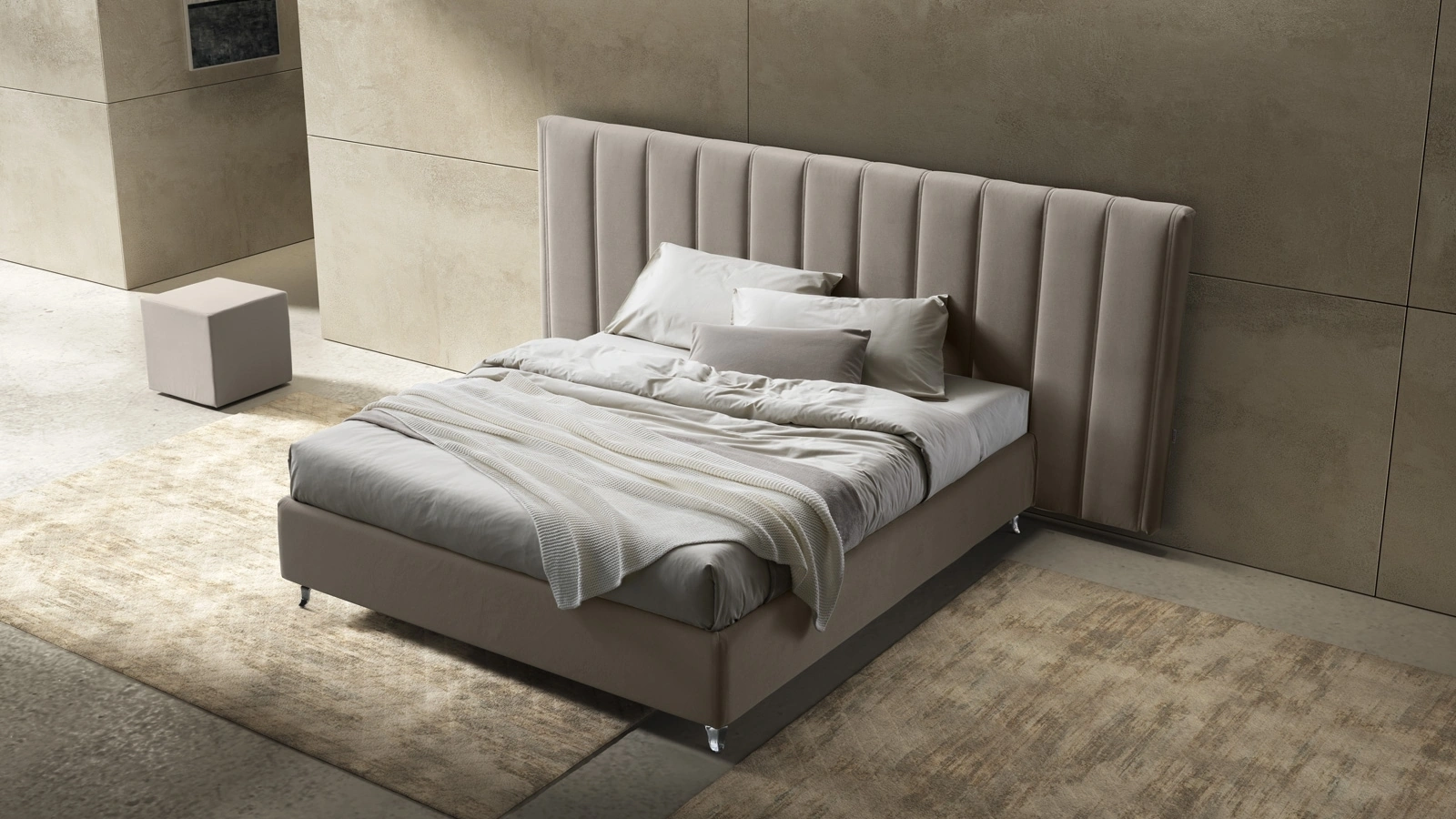 Letto matrimoniale con testiera XL trapuntata Mia di Stilfar Italia