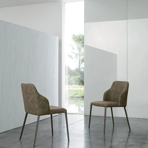 Sedia Lilium in ecopelle vintage con struttura in metallo di Sedit