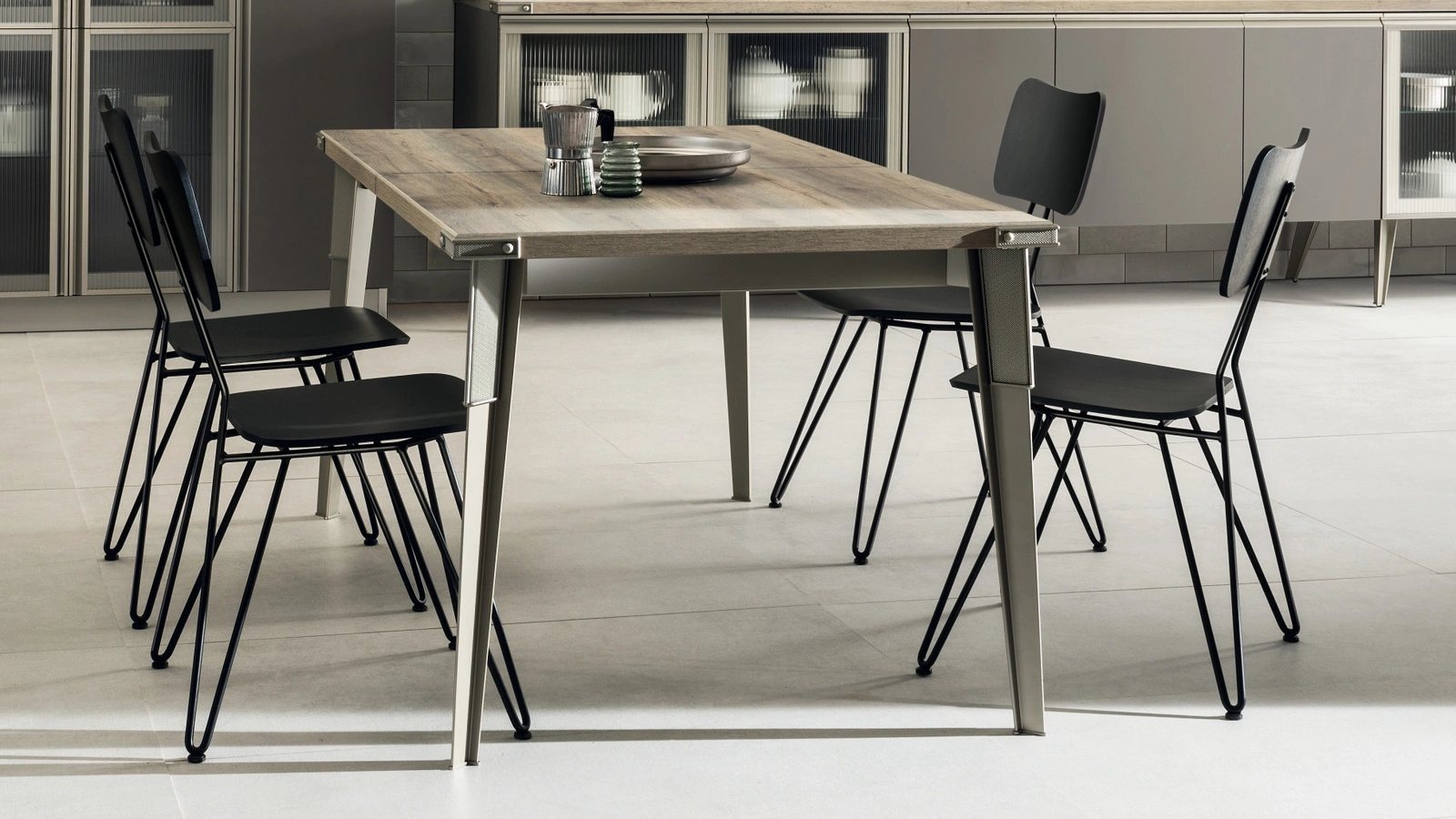 Tavolo allungabile Open Workshop di Scavolini