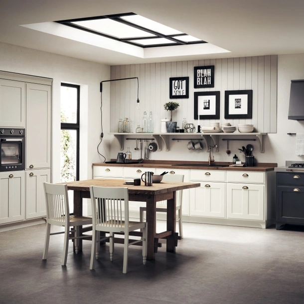 Cucina Classica Favilla 01 in laccato opaco Bianco e effetto Ghisa di Scavolini